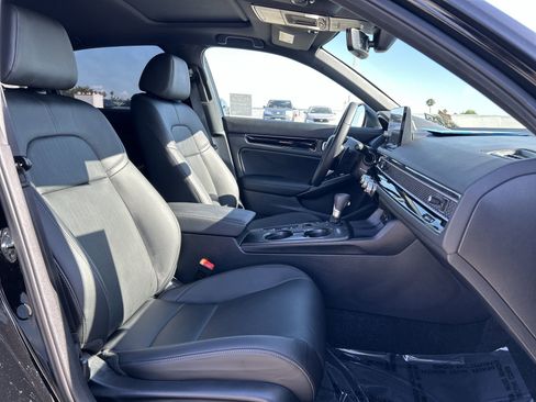 Certified 2025 Honda Civic Sport Touring image 27