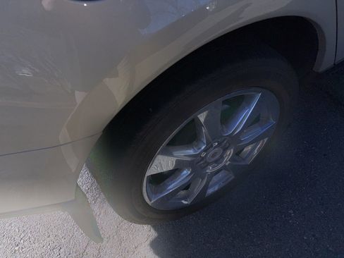 Used 2011 Cadillac SRX Performance image 6