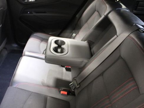 Used 2022 Chevrolet Equinox RS image 24