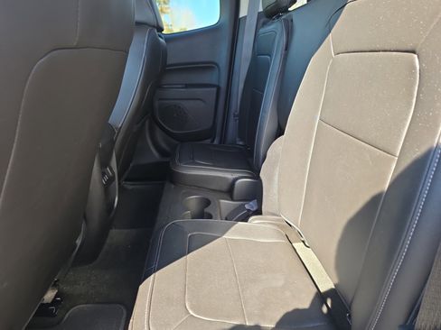 Used 2016 GMC Canyon SLT w/ Trailering Package image 23