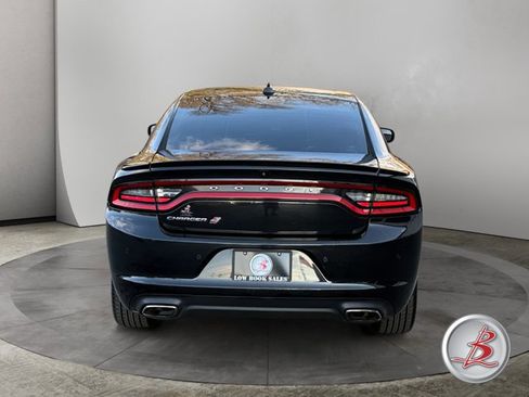 Used 2018 Dodge Charger GT image 6
