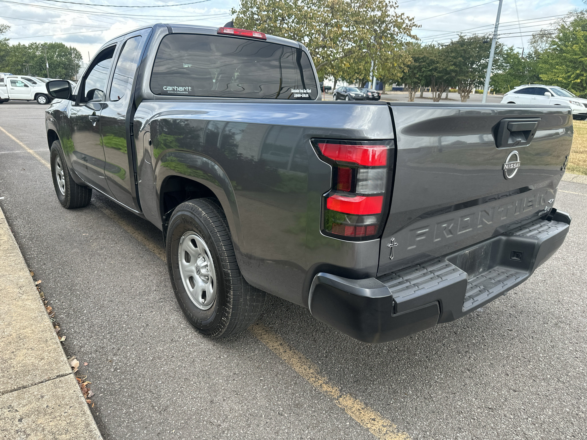 Used 2022 Nissan Frontier S RWD image 6