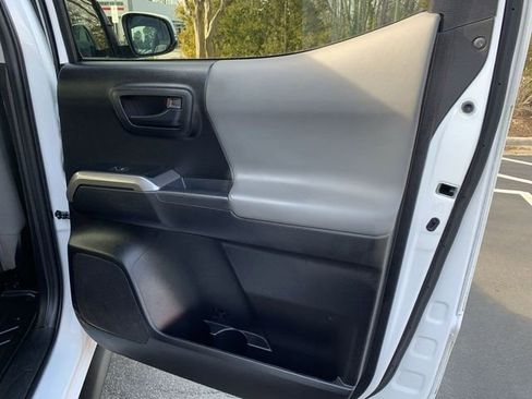 Certified 2023 Toyota Tacoma SR5 w/ Technology Package image 11