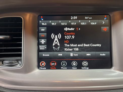 Used 2023 Dodge Charger SXT RWD image 33