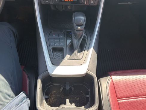 Used 2024 Toyota RAV4 XLE w/ Convenience Package AWD/4WD image 16