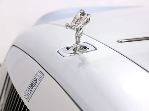 Used 2017 Rolls-Royce Ghost RWD image 6