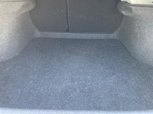 Used 2023 Nissan Sentra SV image 11