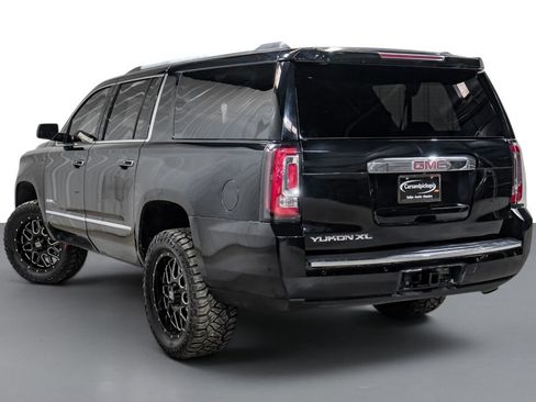 Used 2017 GMC Yukon XL Denali w/ Open Road Package AWD/4WD image 8