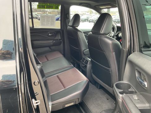 Used 2018 Honda Ridgeline Black Edition image 35