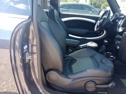 Used 2012 MINI Cooper S image 19