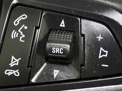 Used 2018 Buick Encore Premium image 32