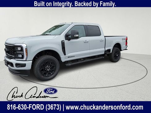 New 2025 Ford F350 XLT w/ Black Appearance Package image 8