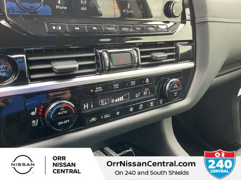 New 2025 Nissan Pathfinder Platinum image 24