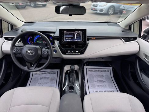 Used 2020 Toyota Corolla LE image 28