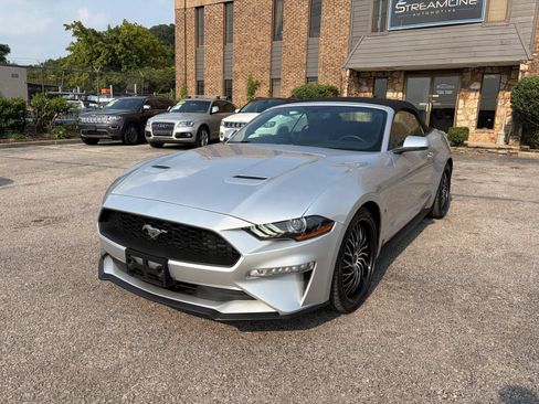 Used 2018 Ford Mustang Premium w/ Equipment Group 201A RWD image 1