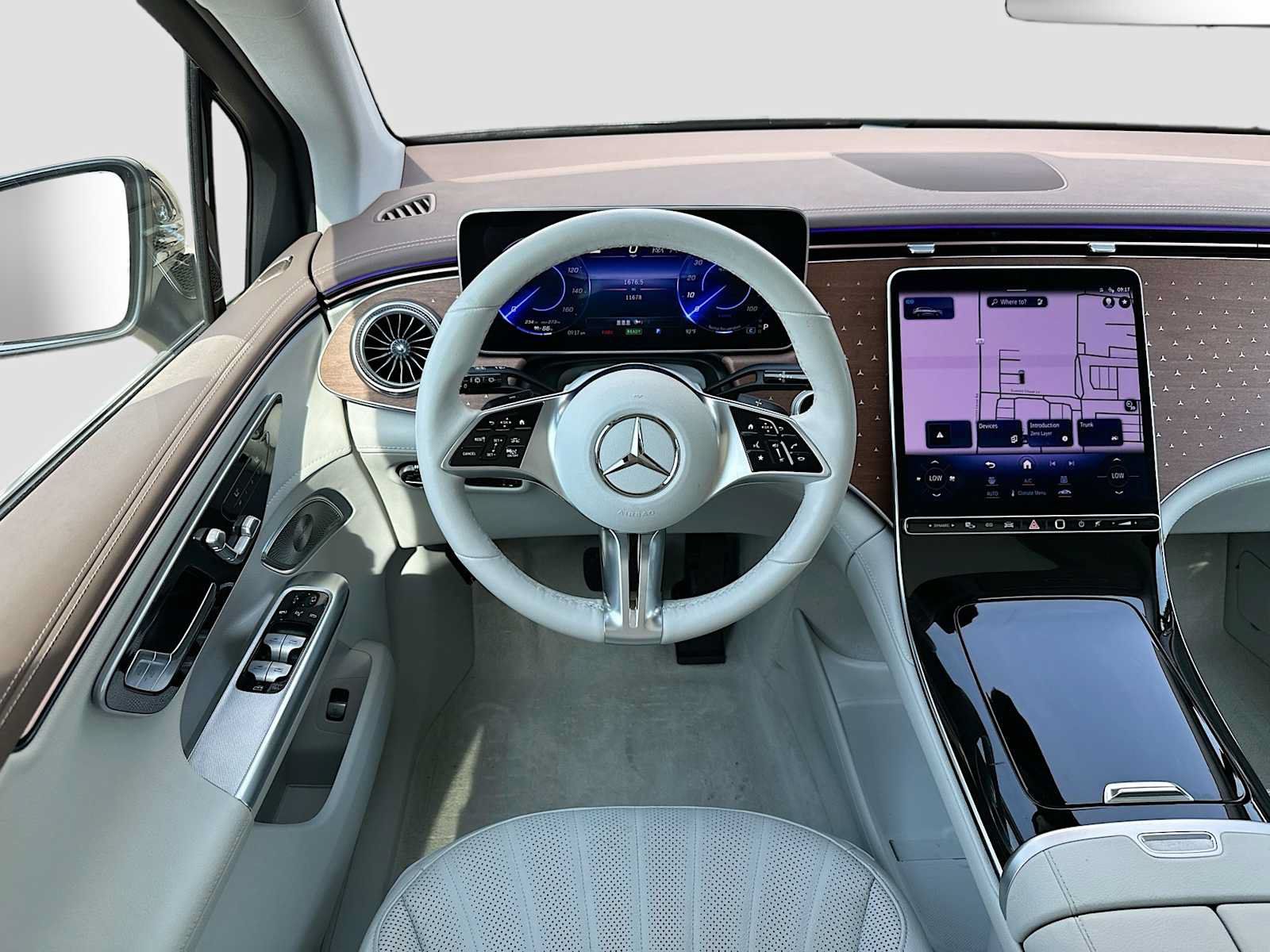 Used 2023 Mercedes-Benz EQE 350+ SUV image 24