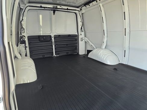 New 2025 Chevrolet Express 2500 Extended w/ Driver Convenience Package image 7