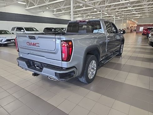 Used 2024 GMC Sierra 1500 Denali w/ Technology Package image 4