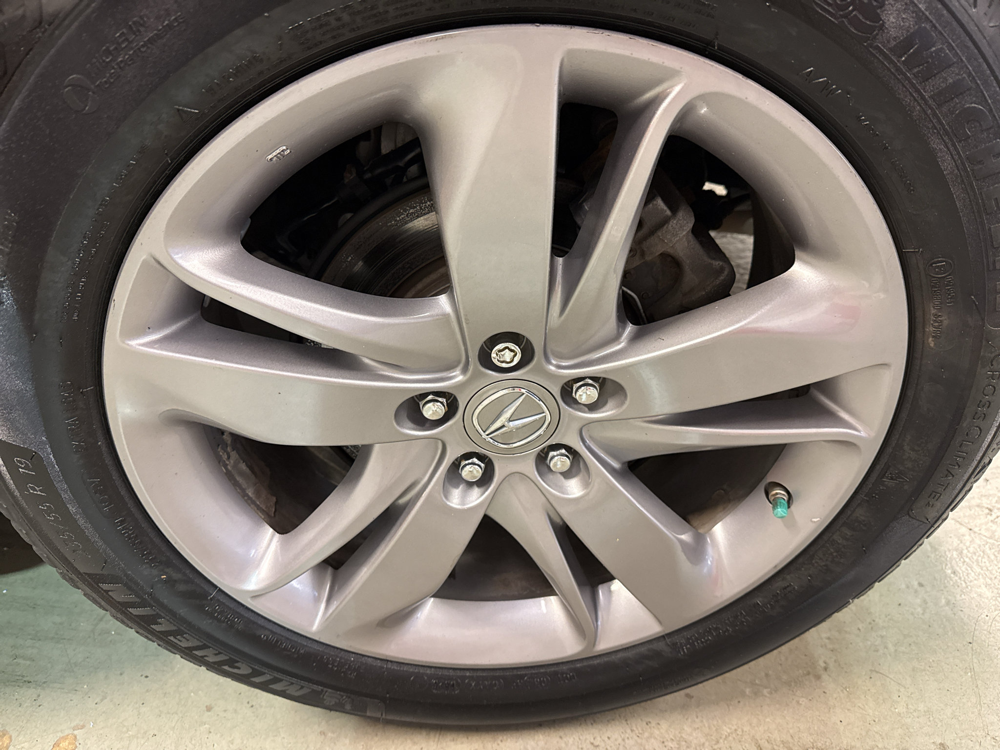 Used 2019 Acura RDX AWD/4WD image 36