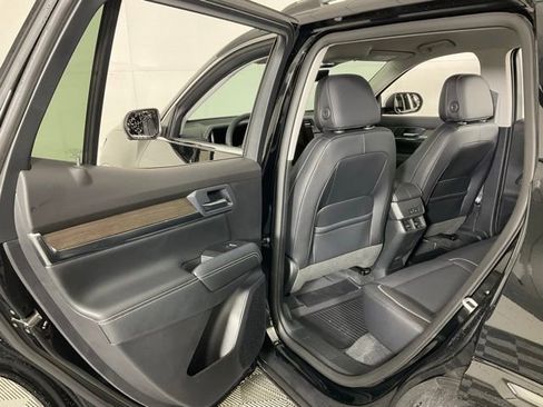 New 2026 GMC Terrain Denali w/ LPO, Floor Liner Package image 31
