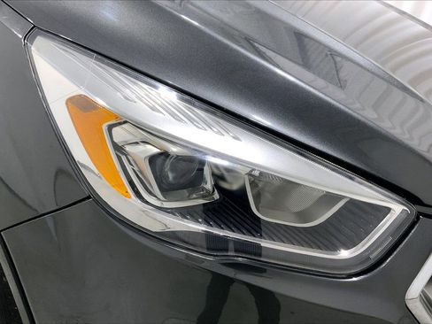 Used 2017 Ford Escape SE w/ SE Leather Comfort Package FWD image 12