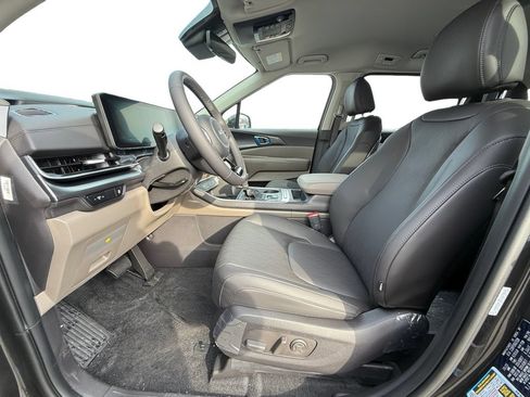 New 2026 Kia Carnival FWD image 9