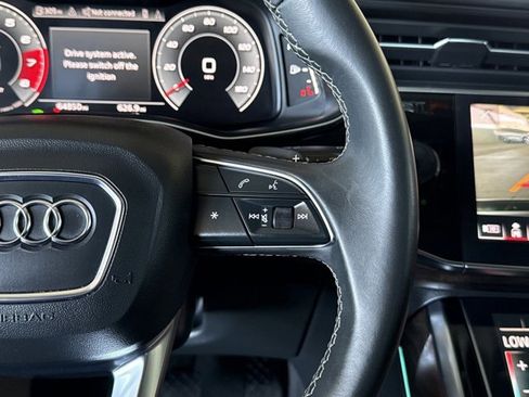 Used 2021 Audi Q8 Prestige w/ Prestige Package image 22