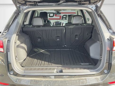Used 2024 Chevrolet Equinox Premier AWD/4WD image 28