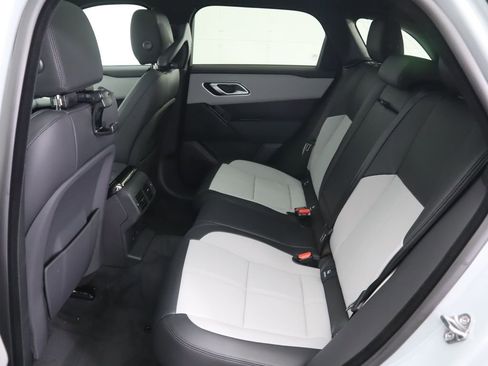 New 2026 Land Rover Range Rover Velar Dynamic SE image 22