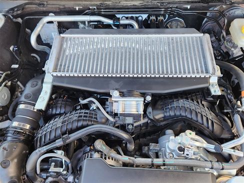 Used 2025 Subaru Outback Touring XT w/ Popular Package #2 image 17