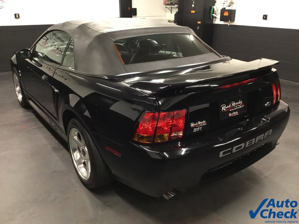 Used 2001 Ford Mustang Cobra RWD image 18