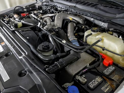 Used 2022 Ford F250 Lariat w/ Lariat Value Package image 49