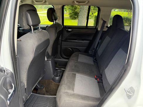 Used 2016 Jeep Patriot Sport w/ Power Value Group image 13