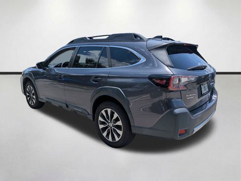 Used 2023 Subaru Outback Limited XT AWD/4WD image 6