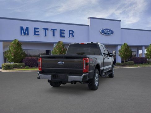 New 2026 Ford F250 XLT w/ XLT Premium Package AWD/4WD image 8