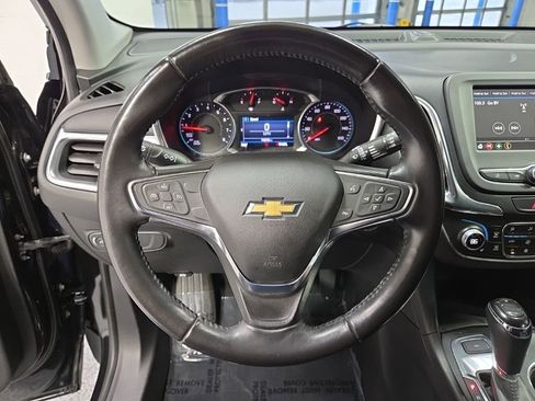 Used 2019 Chevrolet Equinox LT image 12