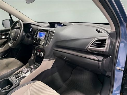 Used 2023 Subaru Forester Premium image 13