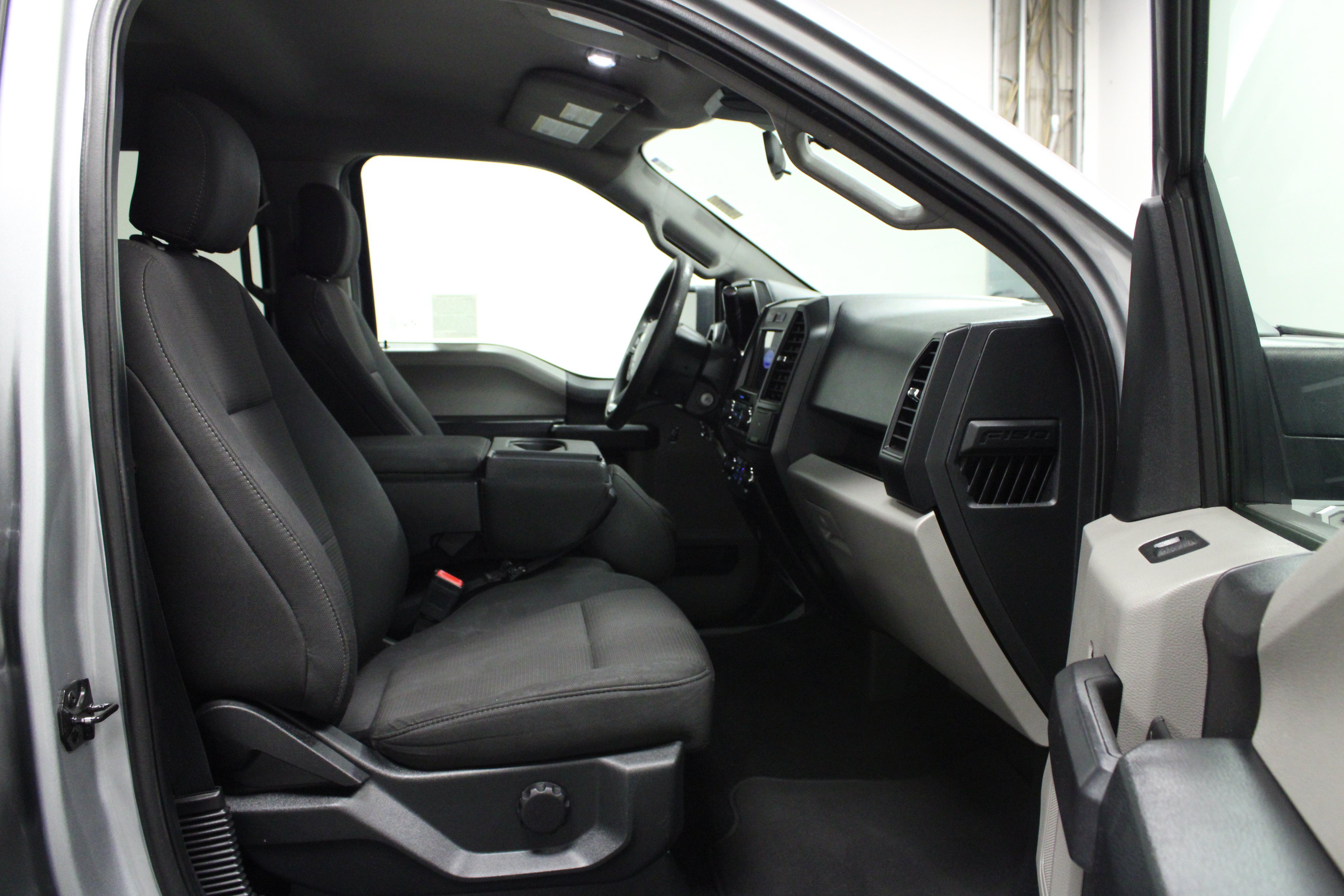 Used 2020 Ford F150 XL w/ Equipment Group 101A Mid RWD image 16