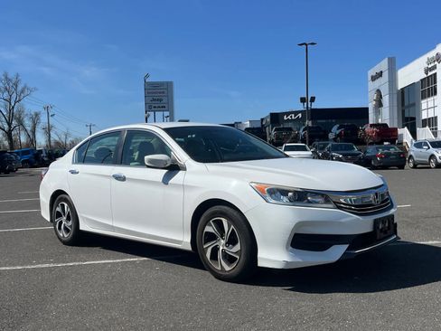 Used 2016 Honda Accord LX image 1