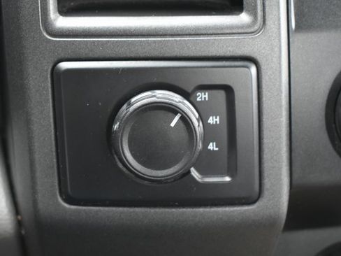 Used 2020 Ford F350 XL w/ Power Equipment Group image 23