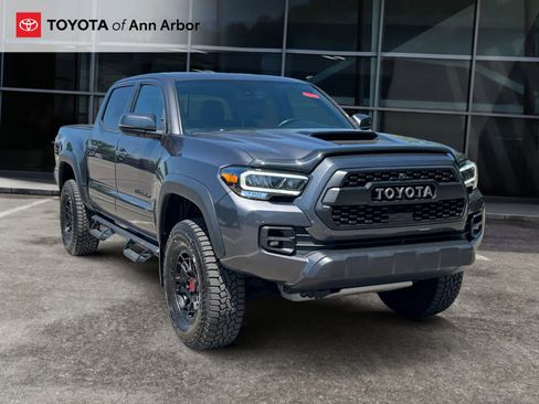 Used 2022 Toyota Tacoma TRD Pro AWD/4WD image 1