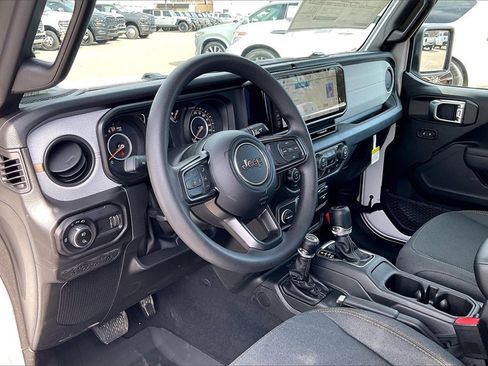 New 2026 Jeep Gladiator Sport image 6