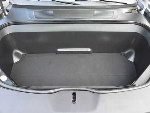 Used 2024 Rivian R1S Adventure AWD/4WD image 40