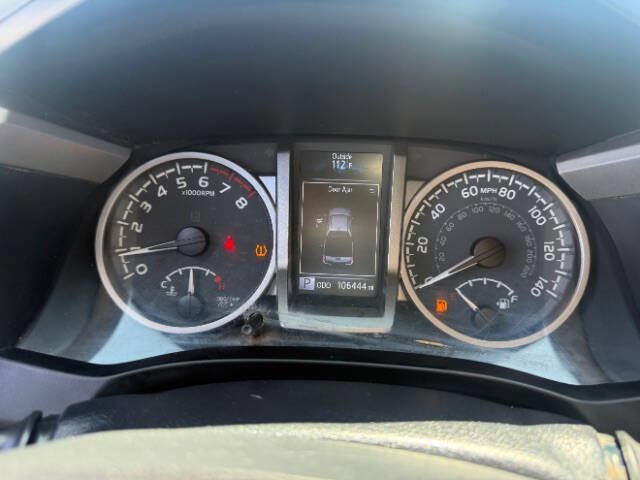 Used 2021 Toyota Tacoma SR5 RWD image 13