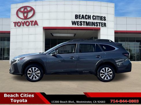 Used 2024 Subaru Outback Premium AWD/4WD image 7