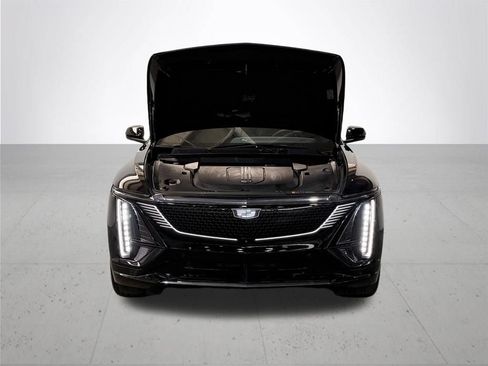 Used 2024 Cadillac Lyriq Sport RWD image 5