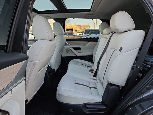 New 2026 MAZDA CX-90 Plug-In Hybrid w/ Premium Plus AWD/4WD image 12