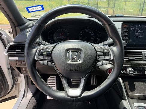 Used 2018 Honda Accord Sport image 20