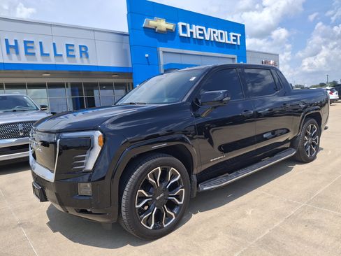 Used 2025 GMC Sierra EV Denali AWD/4WD image 3