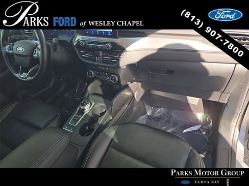Certified 2021 Ford Escape Titanium image 11